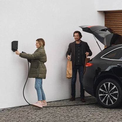 Easee One 10523 7.4kW Single Phase EV Charger Only In ElectoGb